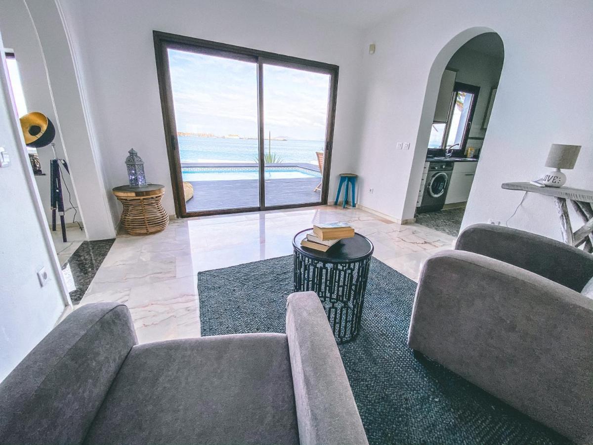 Villa Los Flamencos By Veaco- Beachfront & Pool Corralejo Esterno foto