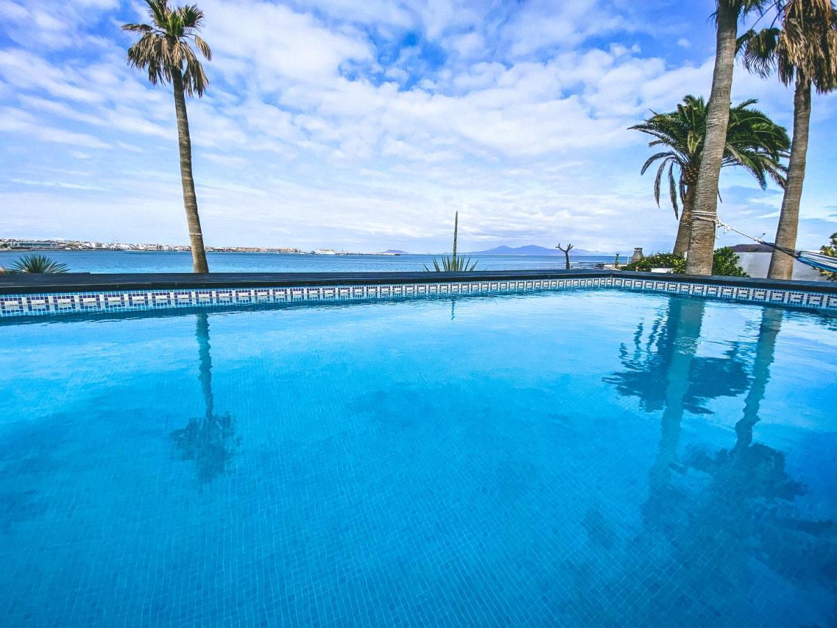Villa Los Flamencos By Veaco- Beachfront & Pool Corralejo Esterno foto