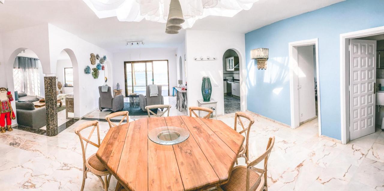 Villa Los Flamencos By Veaco- Beachfront & Pool Corralejo Esterno foto